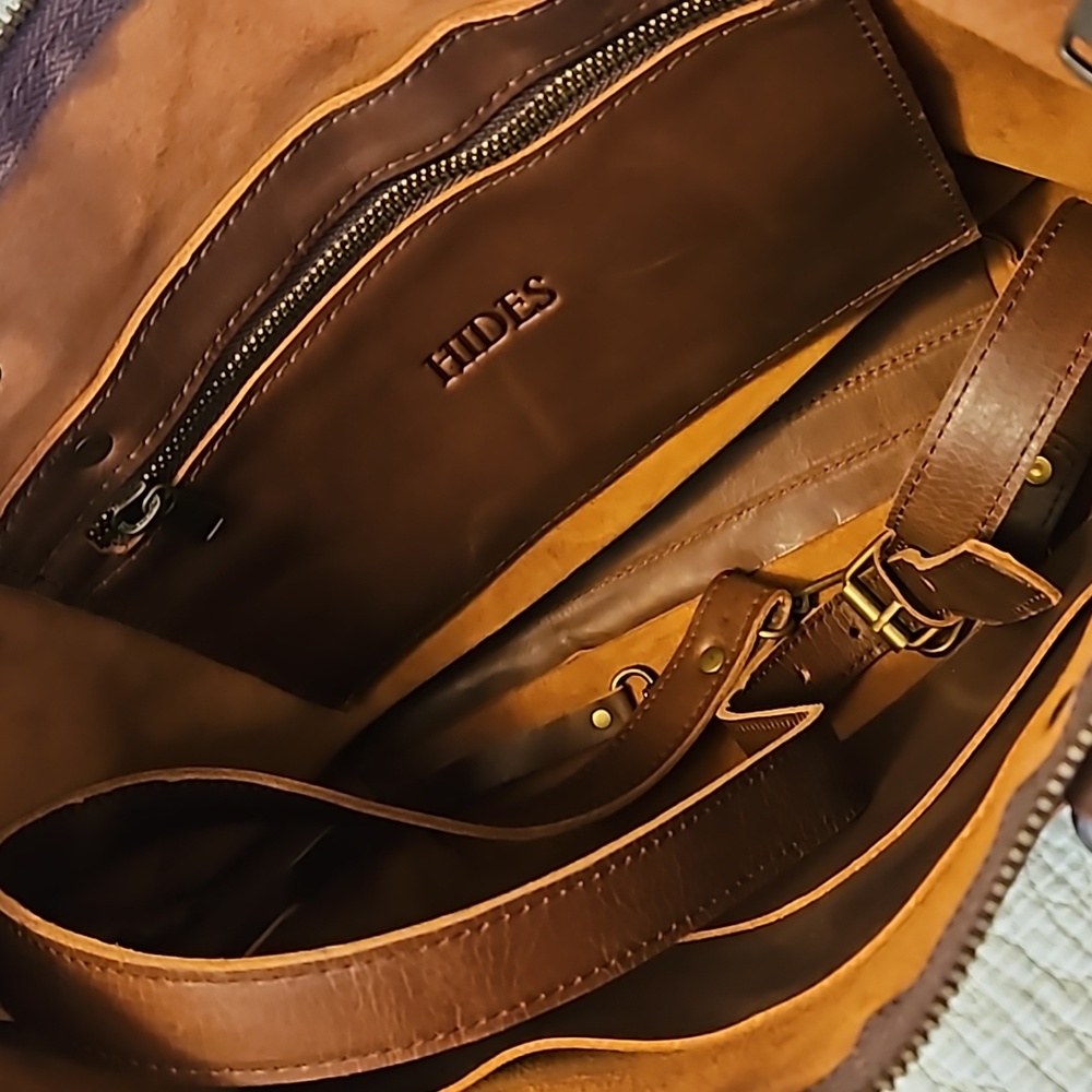 Purse - Picture 3 of 4